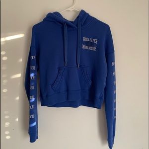 Blue cropped hollister hoodie